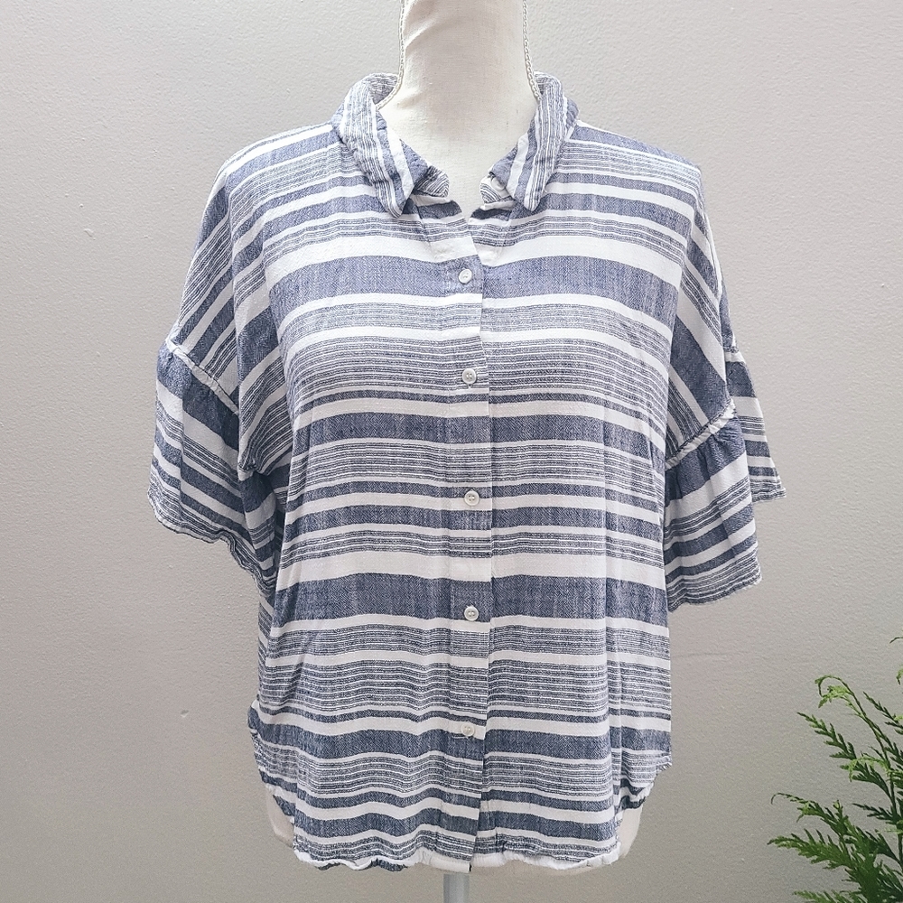 Vince Camuto Button Up Short Bell Sleeve Shirt
